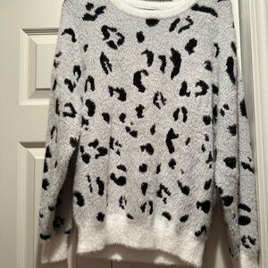 Cheetah sweater